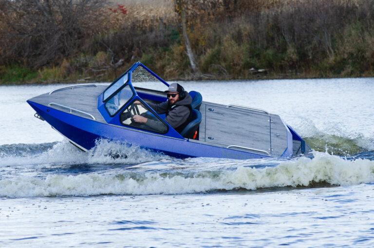 minijet frontier, jet boat, white water