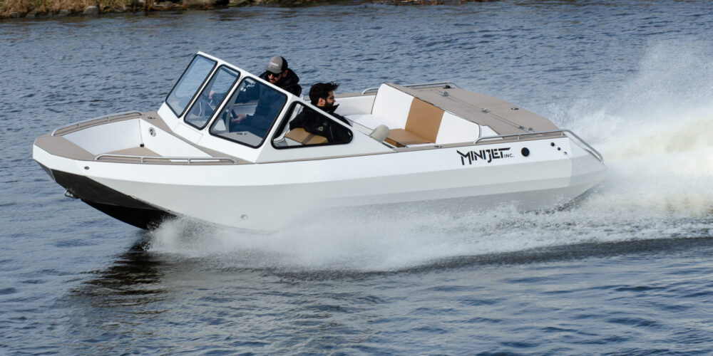 minijet defender, jet boat, twin engine