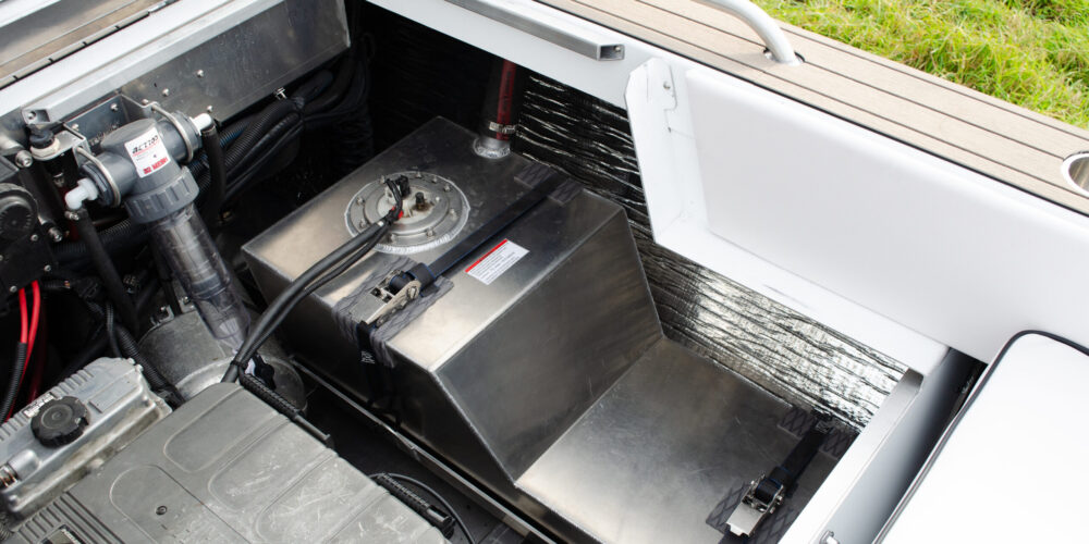 Fuel Tank, minijet defender, jet boat, twin engine, custom jet boat